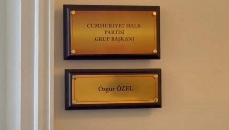 Özel’in Meclis’teki makamında unvanı değişti