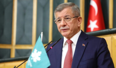 Gelecek Partisi resmen feshedildi